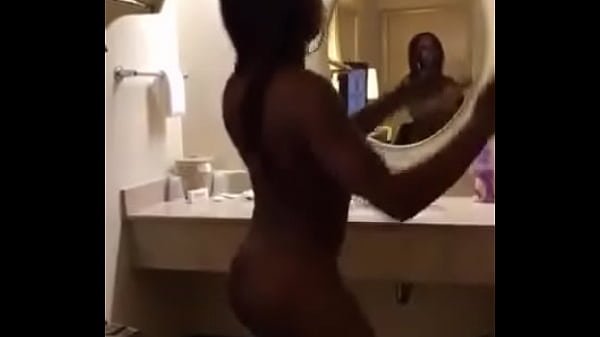 Amateur hung monster cock shemale